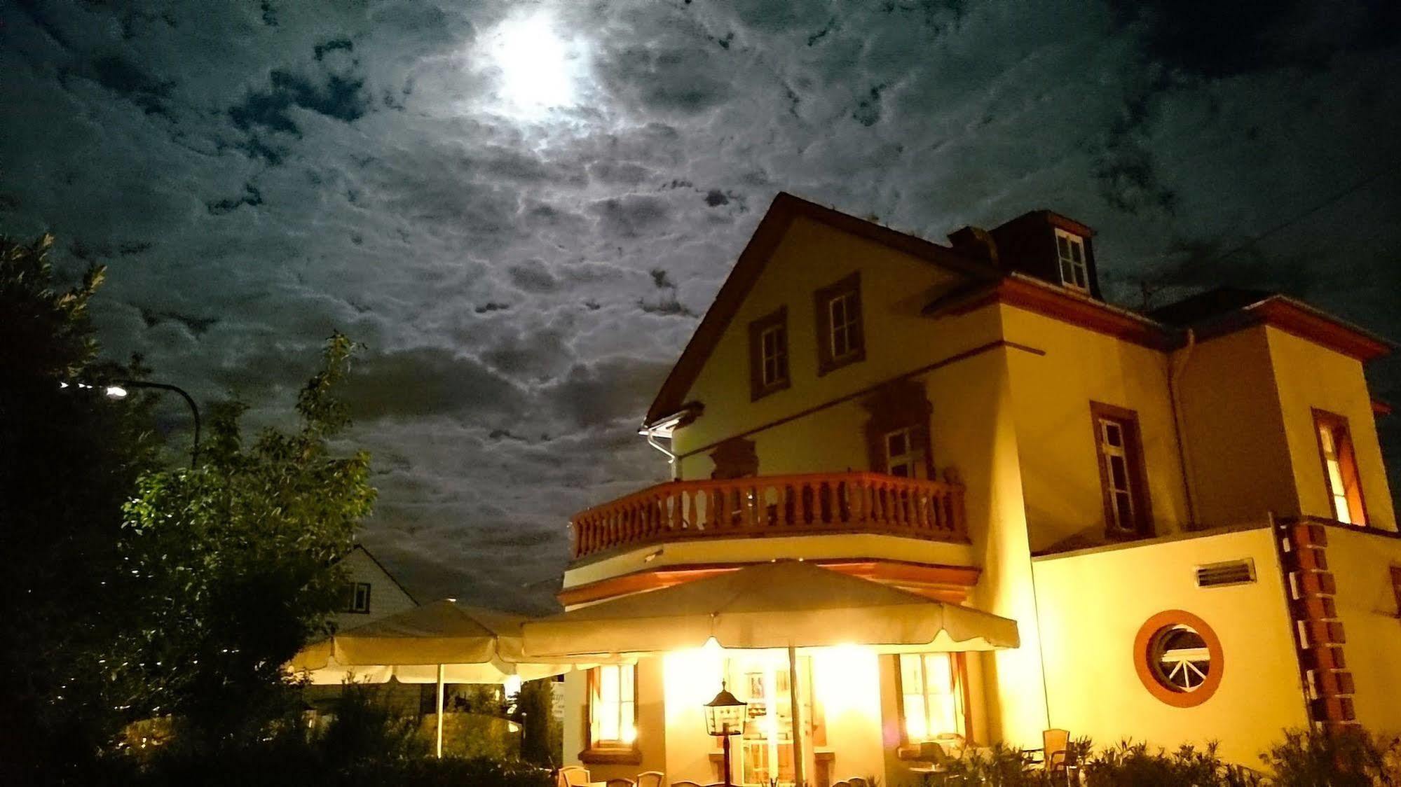 Romantik Hotel Villa Sayn Bendorf Extérieur photo