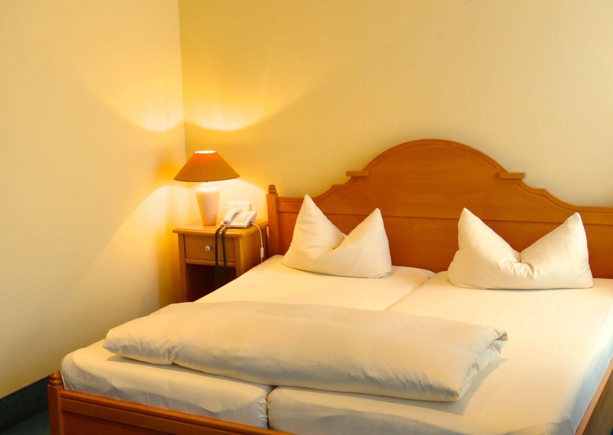 Romantik Hotel Villa Sayn Bendorf Extérieur photo